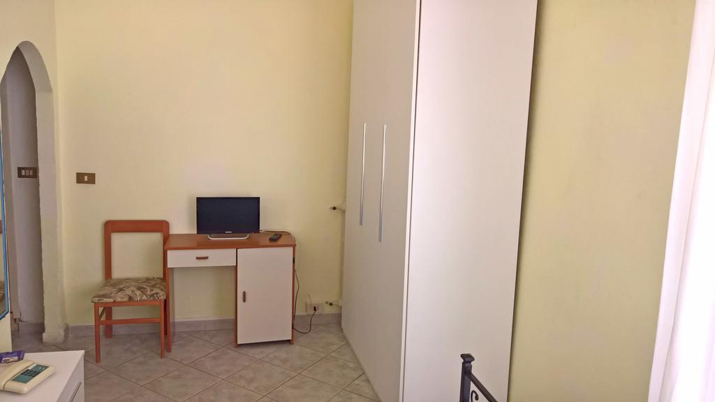 Albergo Golfo Follonica Εξωτερικό φωτογραφία